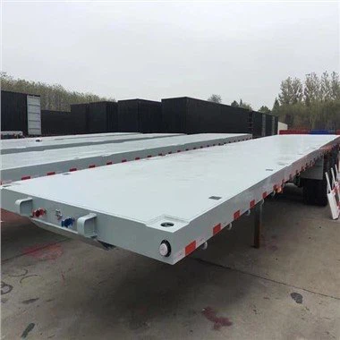 4 o'qli tekis tirkama